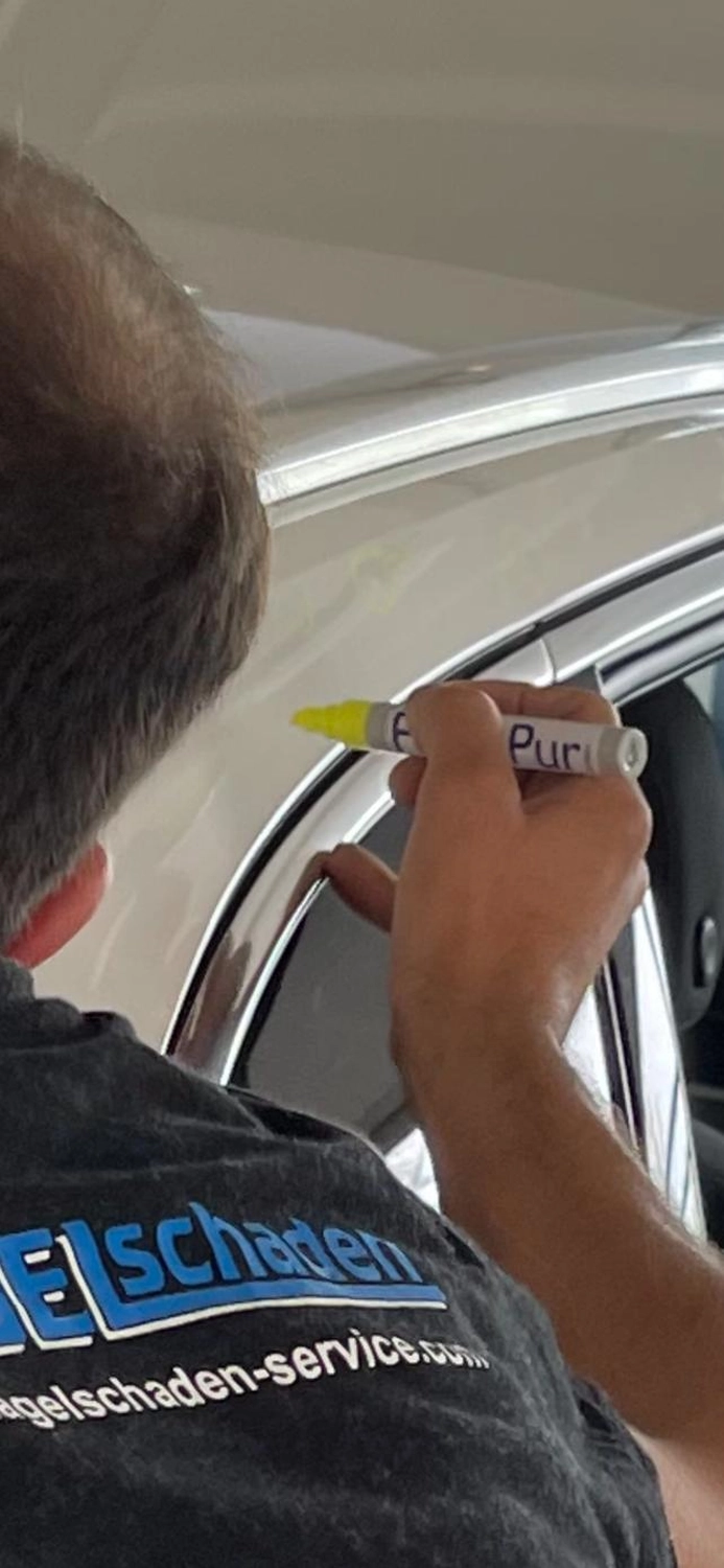 Dellenentfernung ohne Lackieren (DoL) von Hagelreparatur24 GmbH